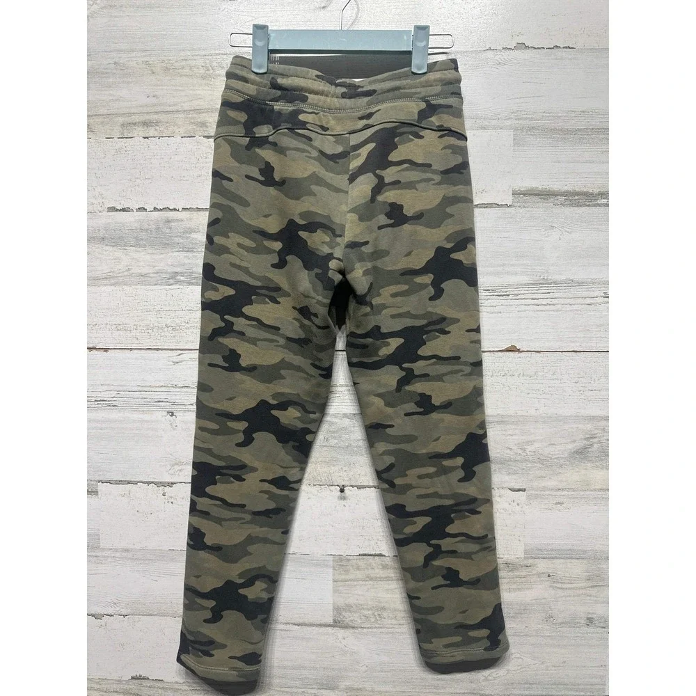 GapFit Joggers Boys 10 Green Camo Tech Fleece Zip Pockets EUC